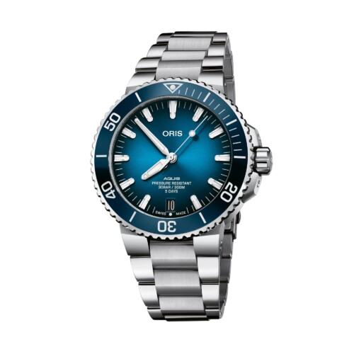 Aquis Date Calibre 400