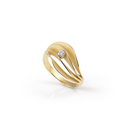 Velaa Star Ring